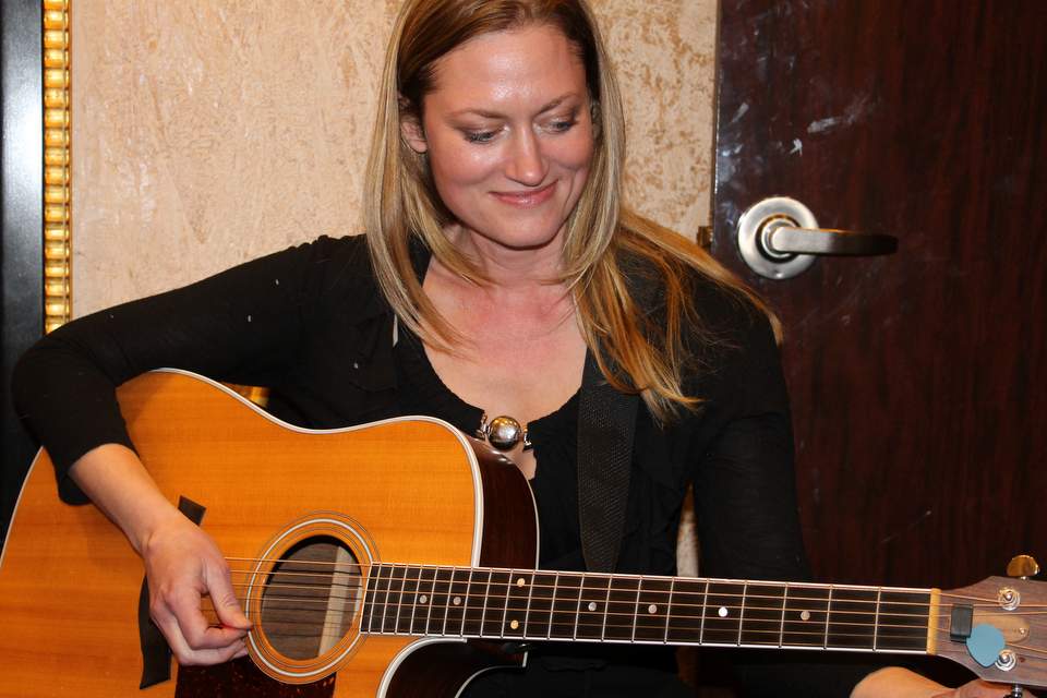 5th Annual Lin Phillips Memorial Jam Session featuring Lacy Dalton